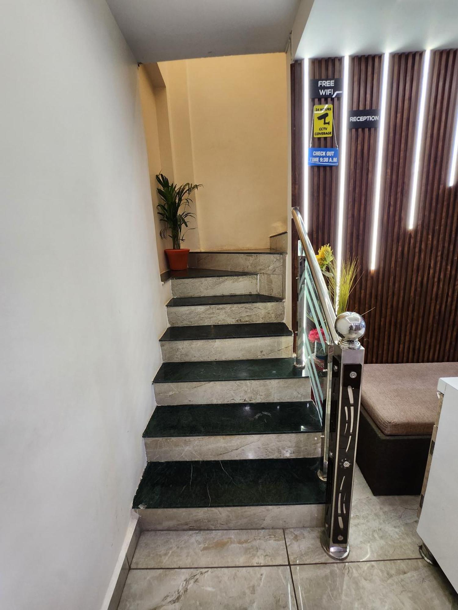 Hotel Anantshree Ujjain Εξωτερικό φωτογραφία