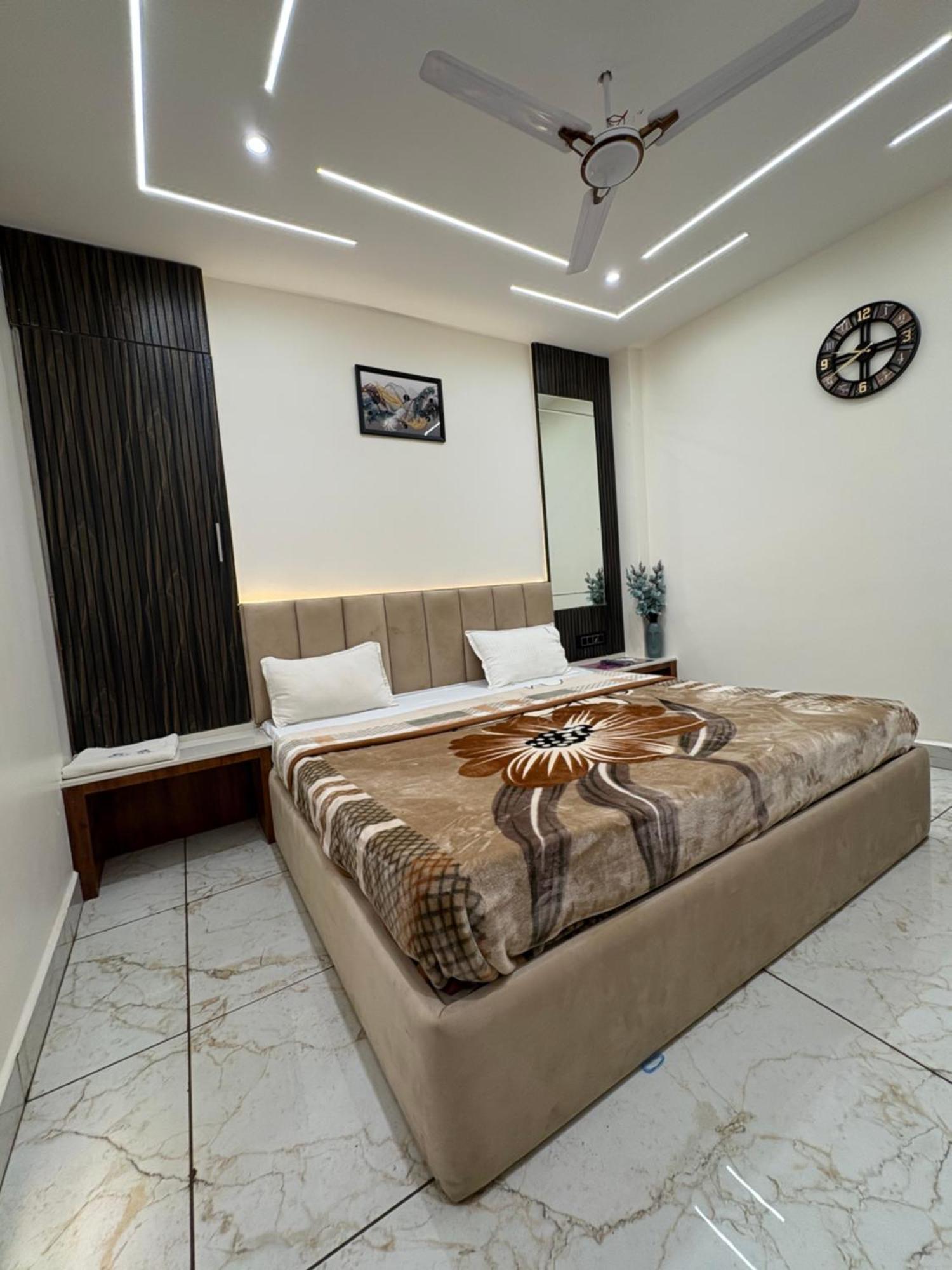 Hotel Anantshree Ujjain Εξωτερικό φωτογραφία