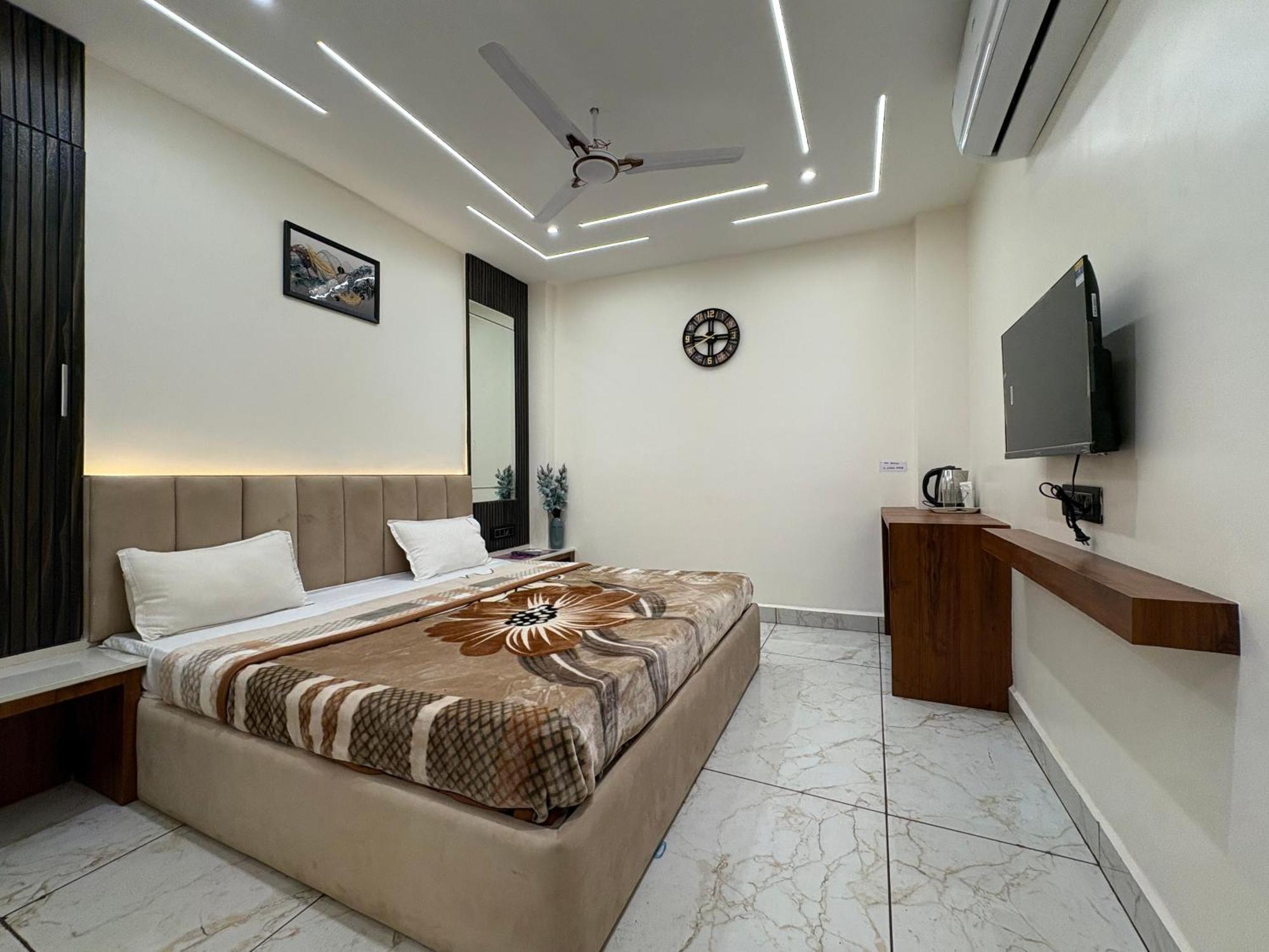 Hotel Anantshree Ujjain Εξωτερικό φωτογραφία