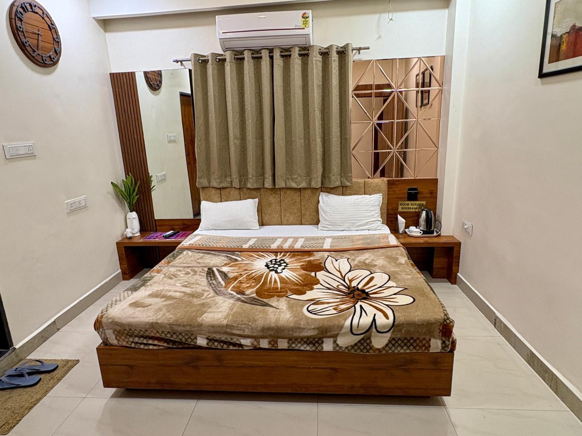 Hotel Anantshree Ujjain Εξωτερικό φωτογραφία