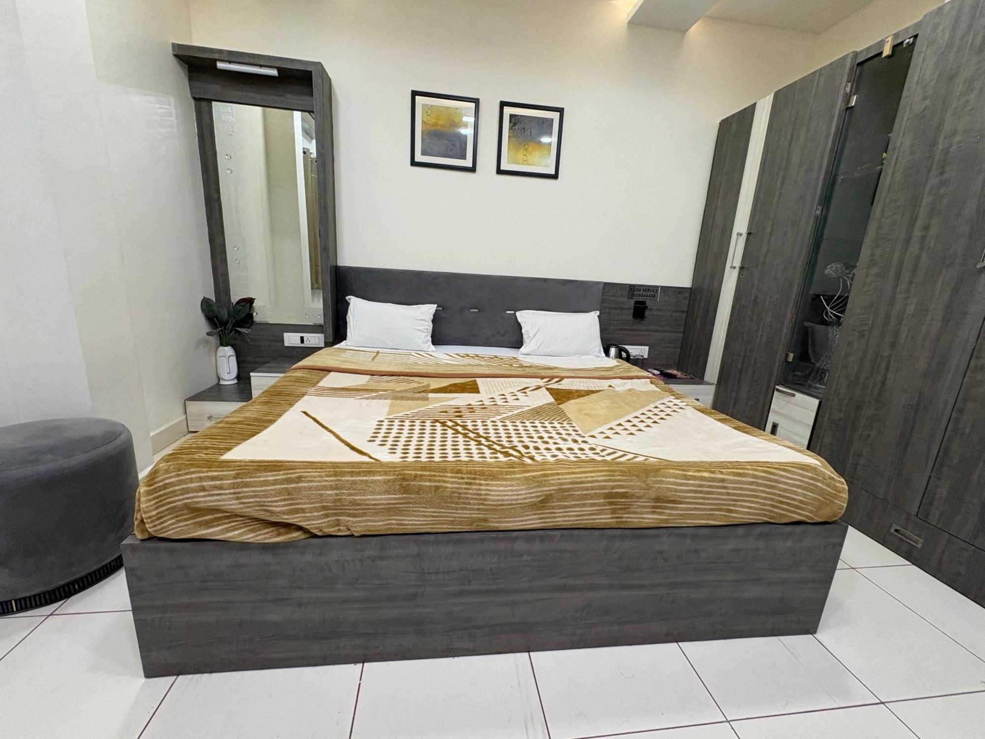 Hotel Anantshree Ujjain Εξωτερικό φωτογραφία