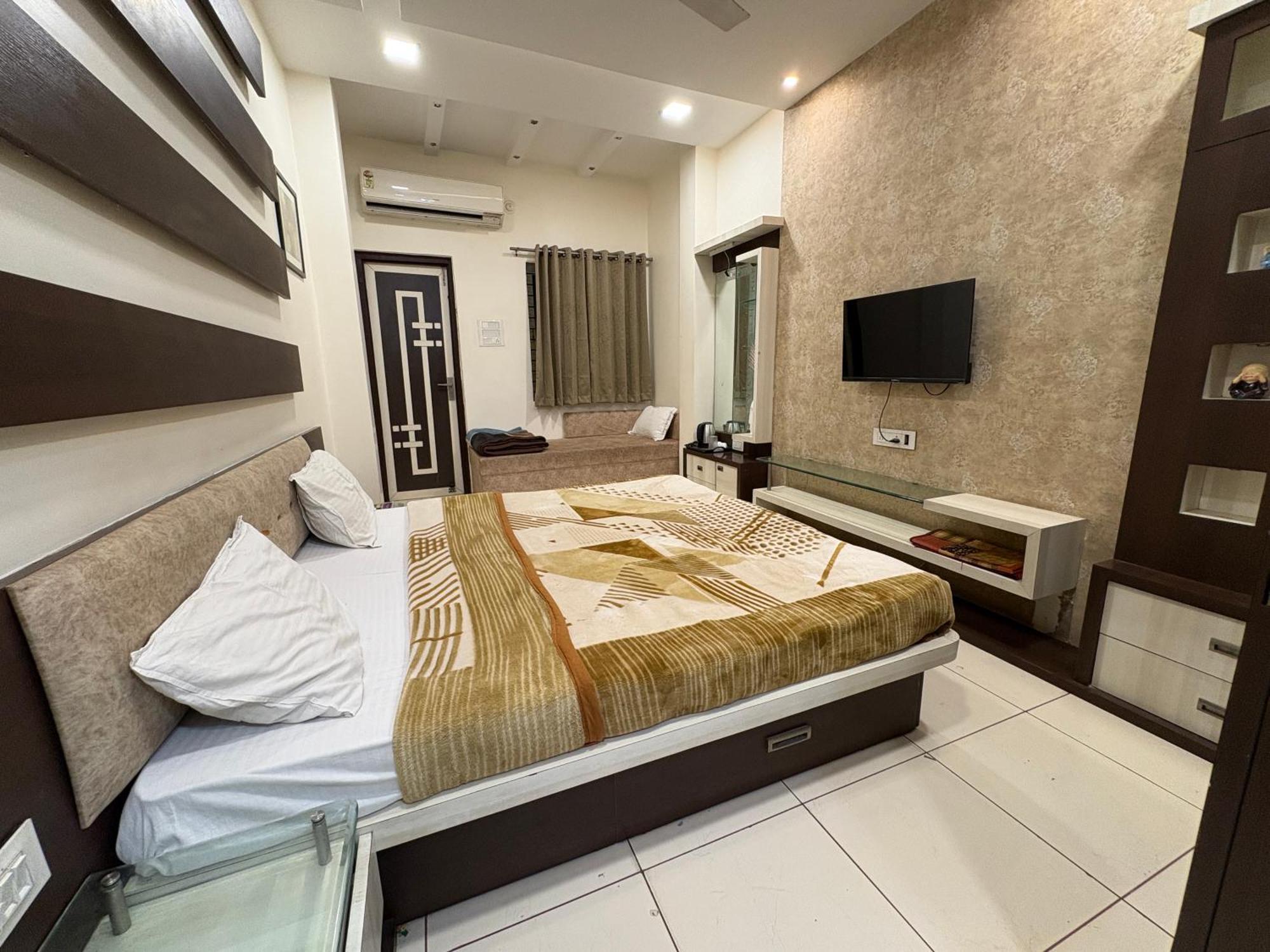 Hotel Anantshree Ujjain Εξωτερικό φωτογραφία