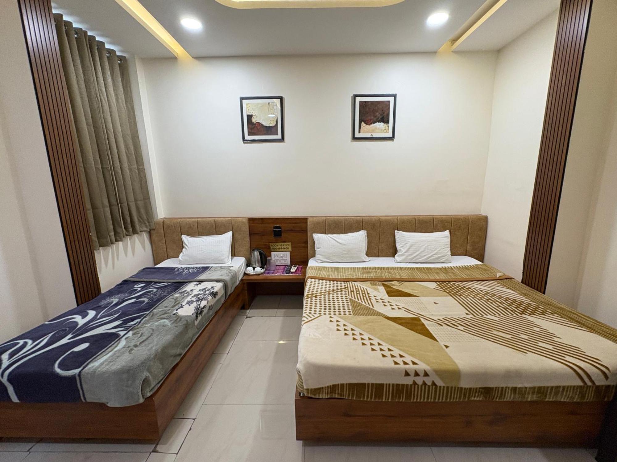 Hotel Anantshree Ujjain Εξωτερικό φωτογραφία